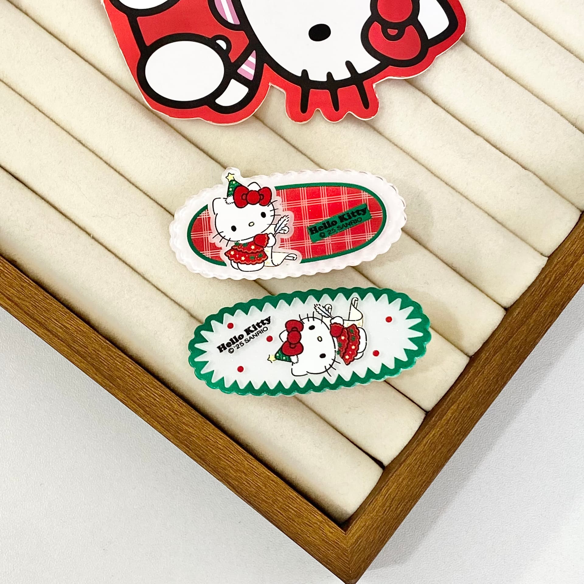 Заколка Sanrio Hello Kitty Мультяшный рисунок Милый овальный зажим Освежающий привлекательный набор из 2 заколок для челки и затылка Акрил - изображение 4