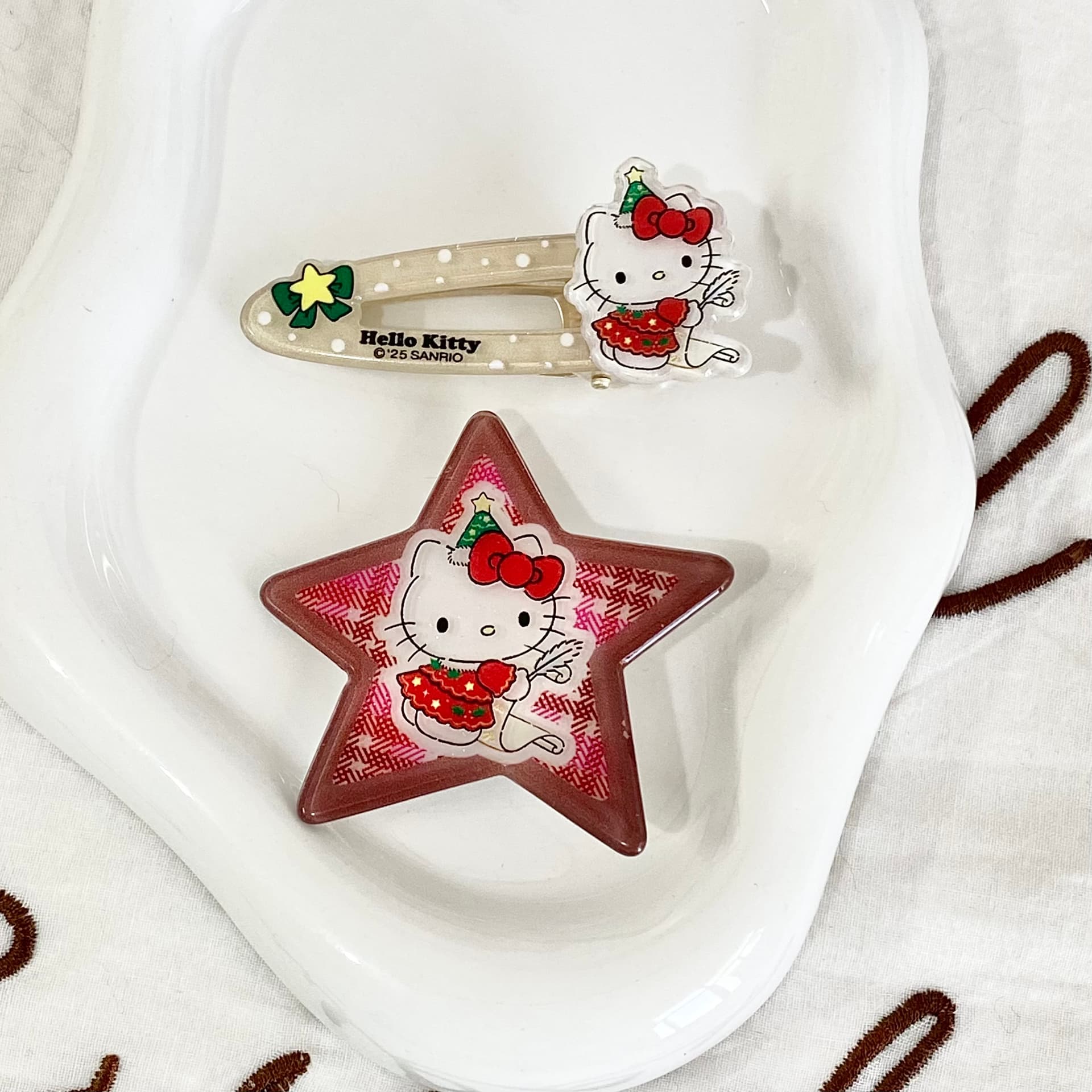 Заколка Sanrio Hello Kitty Мультяшный рисунок Милый и симпатичный Заколка для волос Акрил Женский - изображение 5