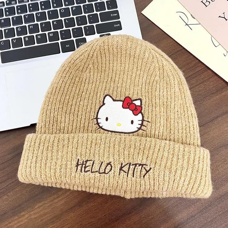 Шапка Sanrio Hello Kitty Хаки милый вышивка универсальный термозащитный ветрозащитный холодостойкий на открытом воздухе путешествие 95% полиэстер, 5% эластан шерстяная шапка женский - изображение 5