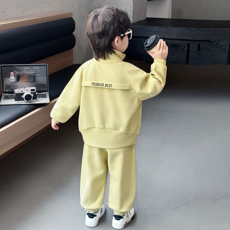 BOBBY ABLEY Зеленый желтый Kids Повседневные спортивные костюмы Наборы - изображение 3