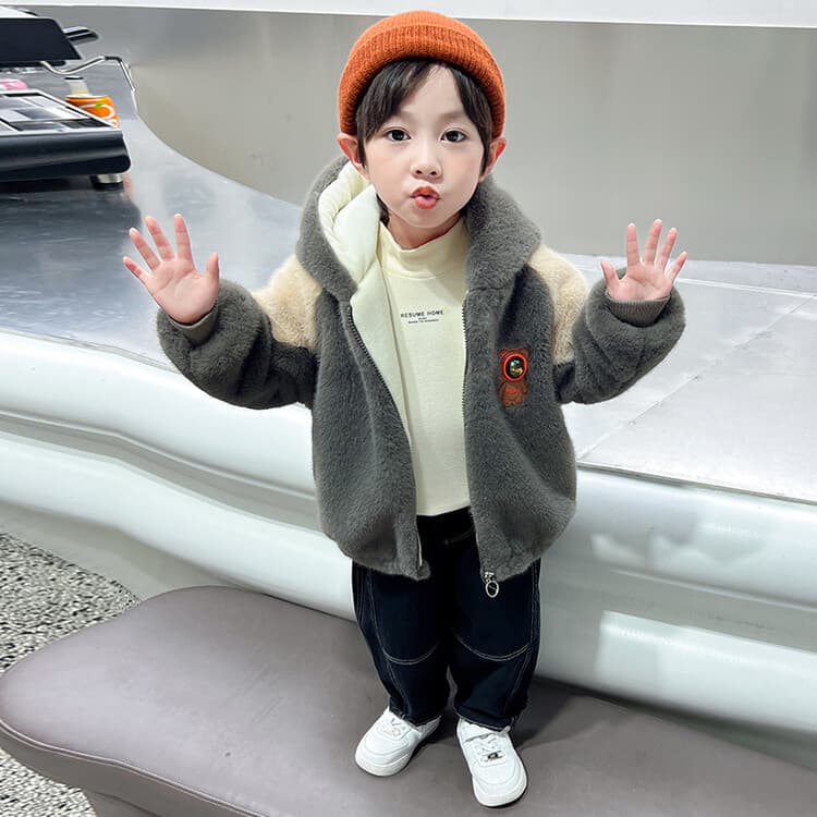 BOBBY ABLEY Kids Утеплённые куртки - изображение 4