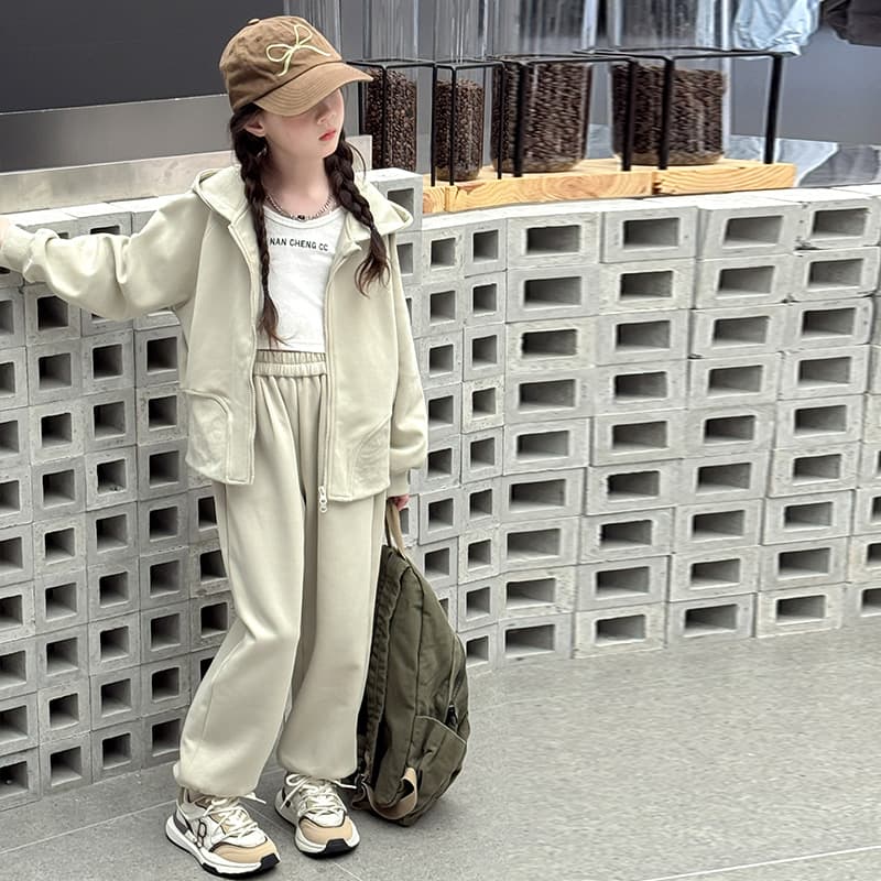 BOBBY ABLEY Серо-зеленый Одежда Наборы Kids Повседневные спортивные костюмы Наборы - изображение 5