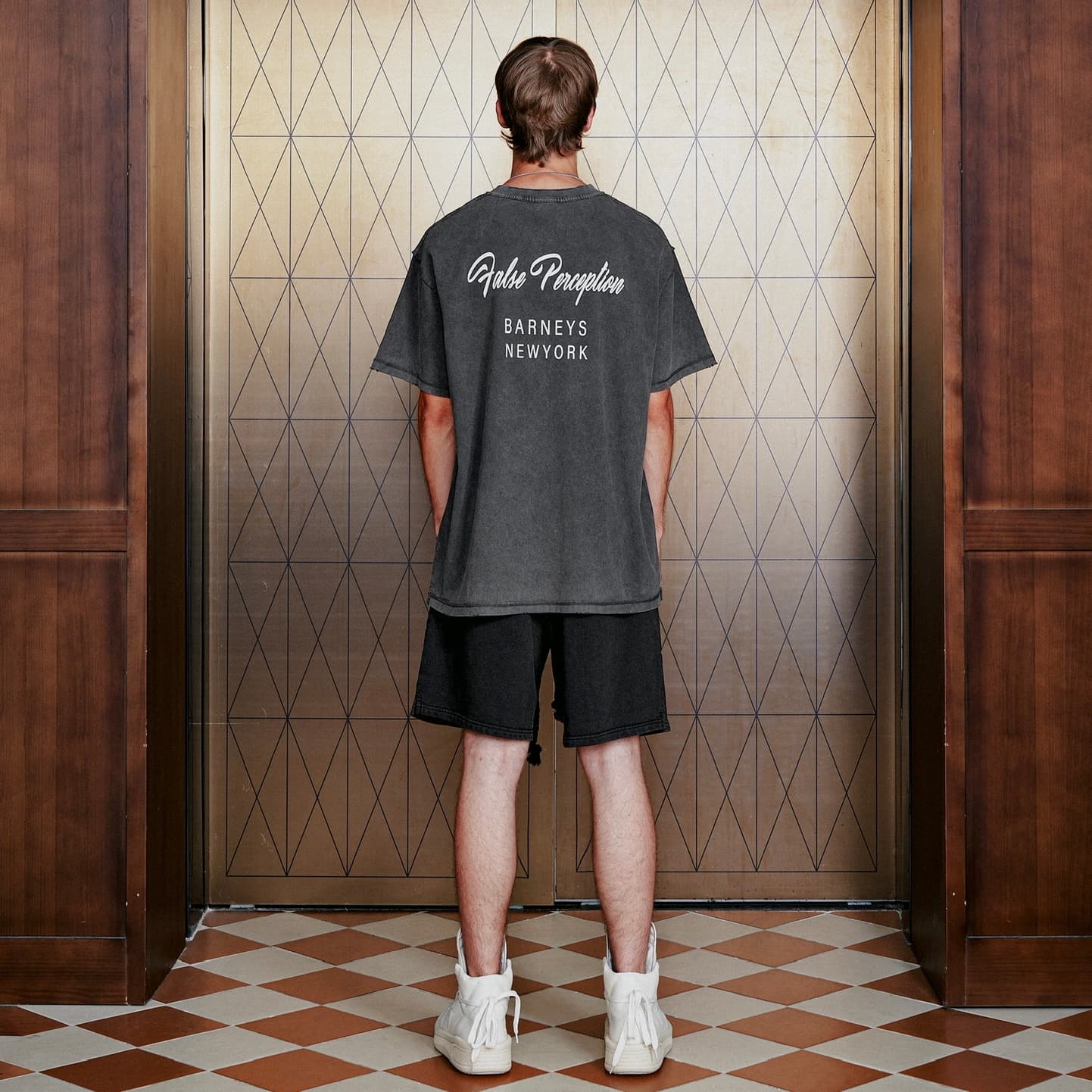 Футболка False Perception x Barneys NY Kirin Angel Print Tee - изображение 4