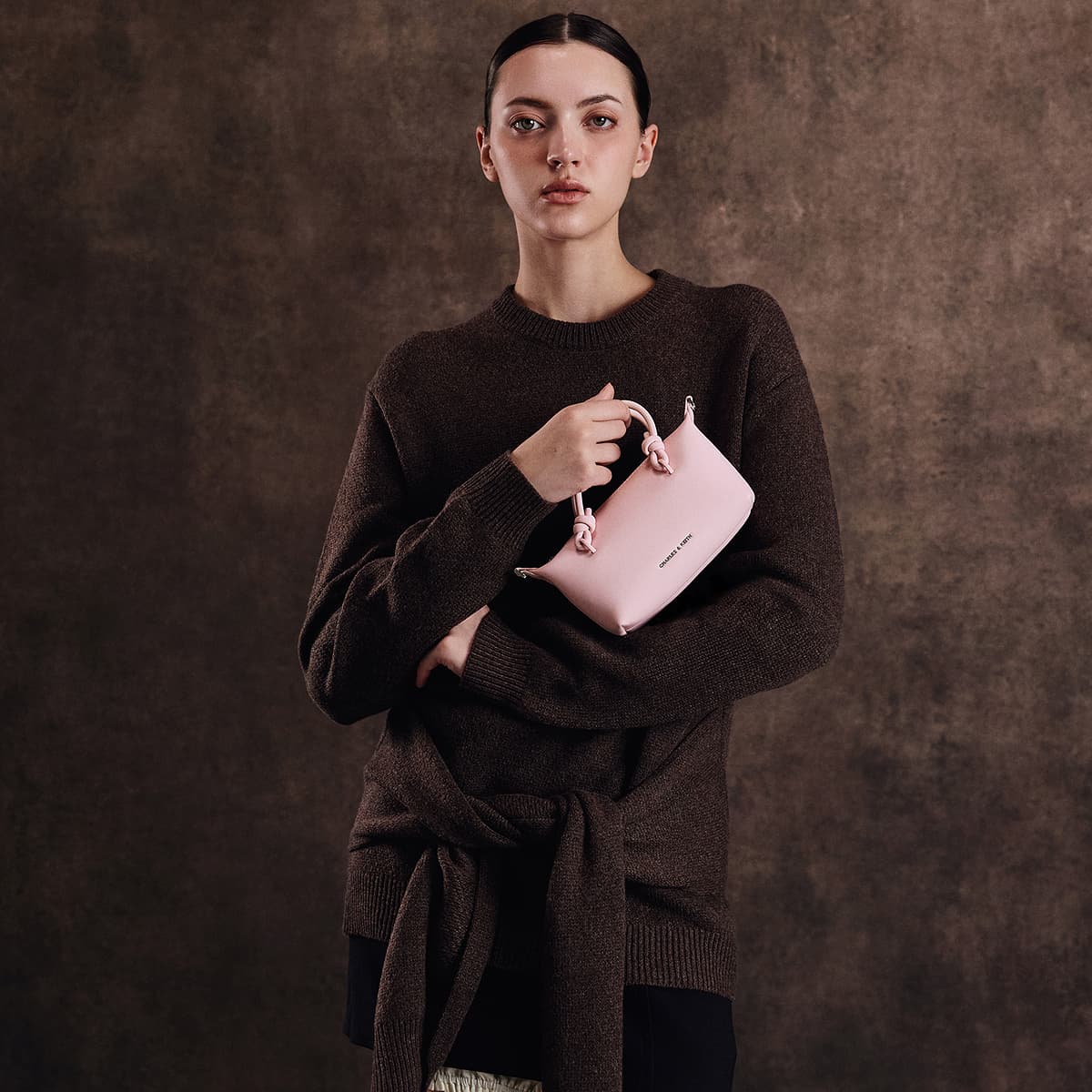 Сумка CHARLES KEITH ПУ (полиуретан) Сумка-пельмень Сумки Маленький Женские Многоцветный - изображение 5