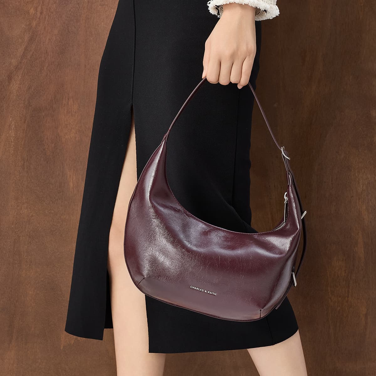 Мини-сумка CHARLES&KEITH Сумка-полумесяц винтажная мягкая на плечо через плечо PU средняя женская многоцветная - изображение 6