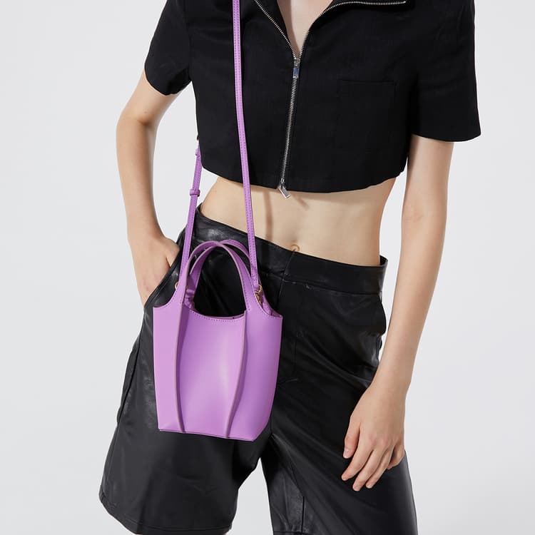 Сумка Charles & Keith Tote Bag - изображение 5