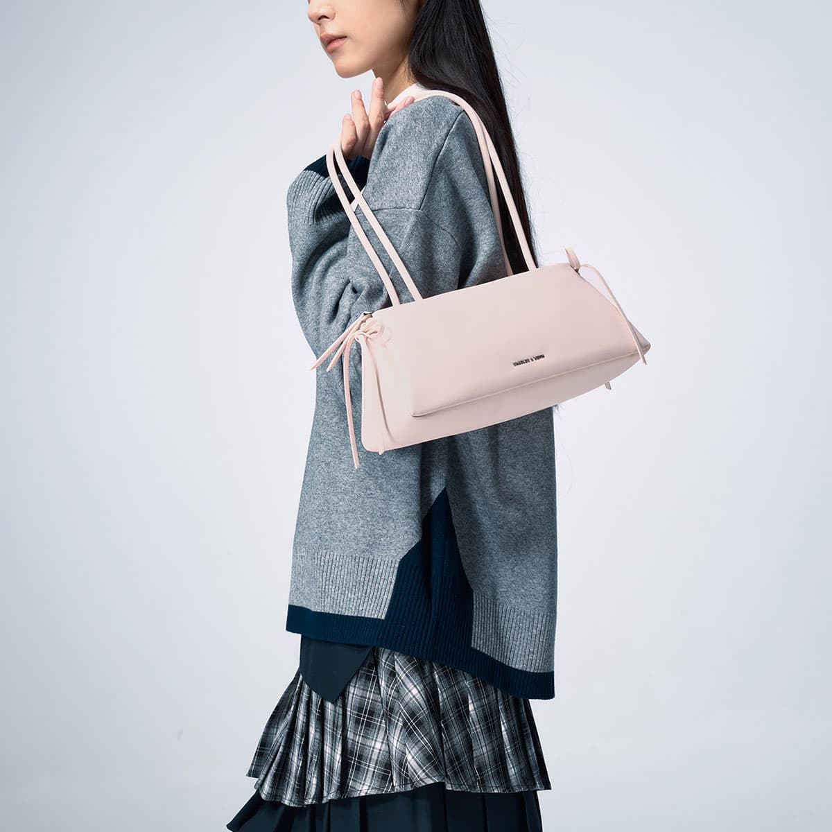 Мини-сумка CHARLES KEITH ПУ (полиуретан) Сумки через плечо Средний Женские Многоцветный - изображение 4