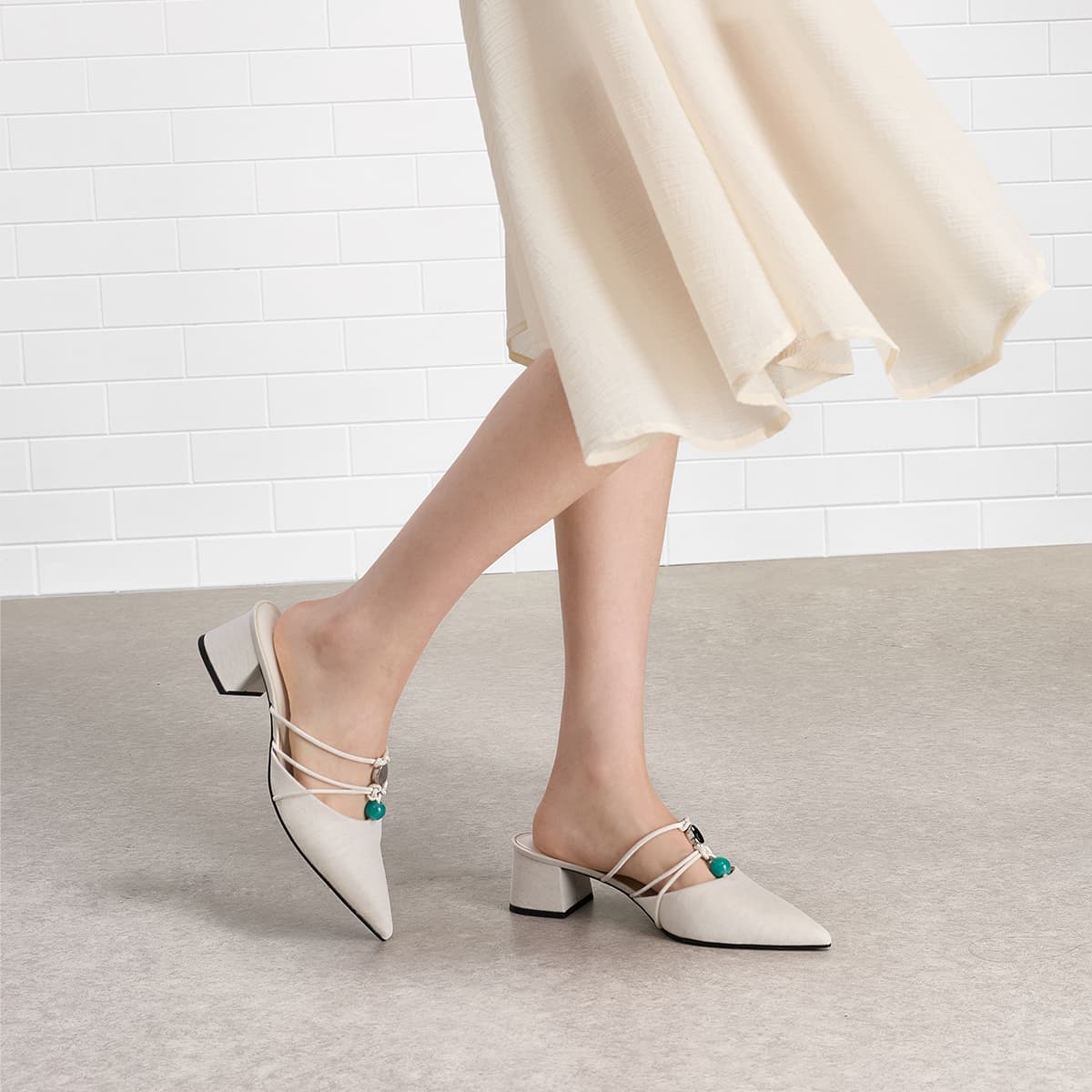 Сандалии CHARLES&KEITH Летние Мюли С Заостренным Носком На Низком Каблуке 4,8 См, Дышащие, С Композитной Подошвой, Женские - изображение 4