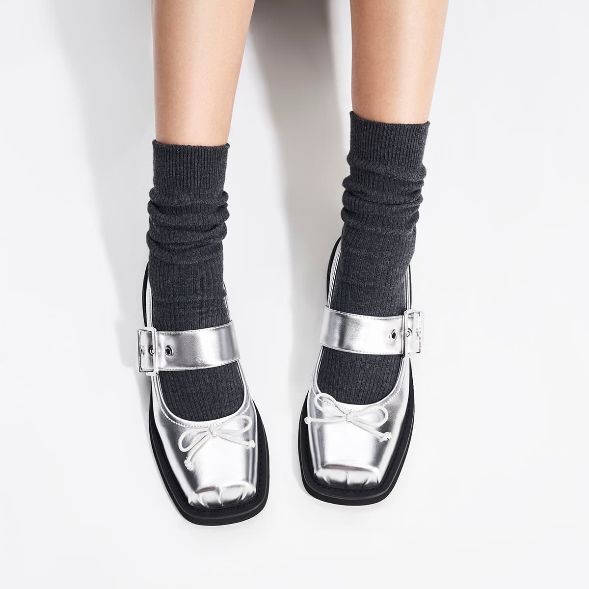 CHARLES&KEITH Mary Jane Silver/Black - изображение 3