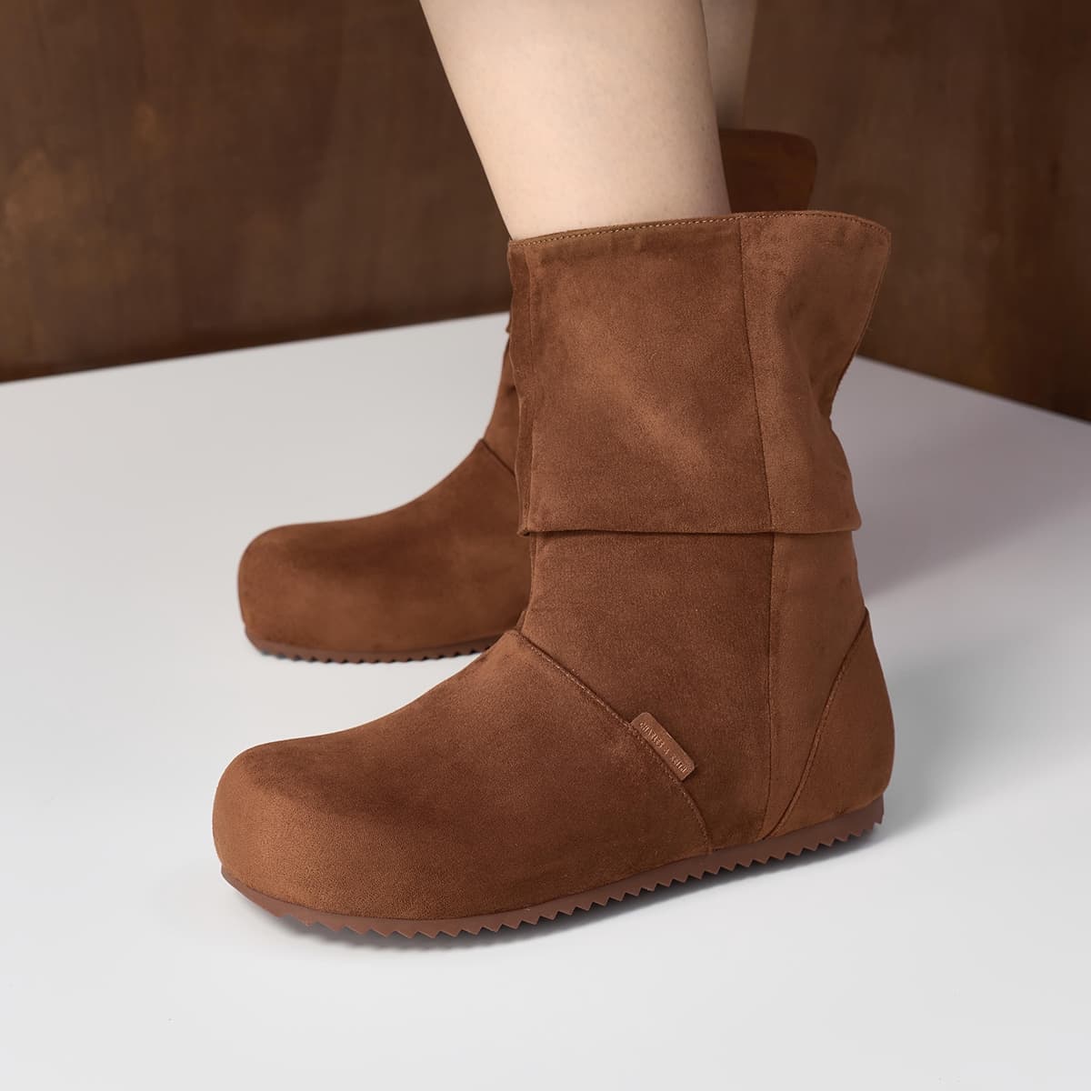 Сапоги CHARLES&KEITH Ткань Круглый носок Плоская подошва Двусторонний Обувь в стиле Birkenstock Ботильоны 1,3 см Женский - изображение 4