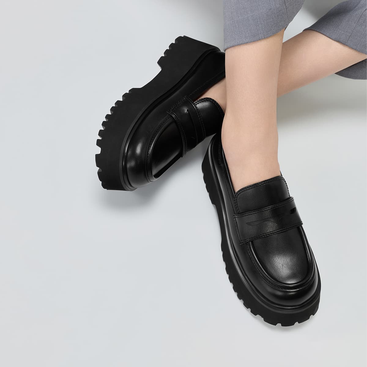 Туфли CHARLES&KEITH Весна Винтаж Обувь на платформе Лоферы Грубый каблук Высокие каблуки 5,6 см Женский - изображение 5