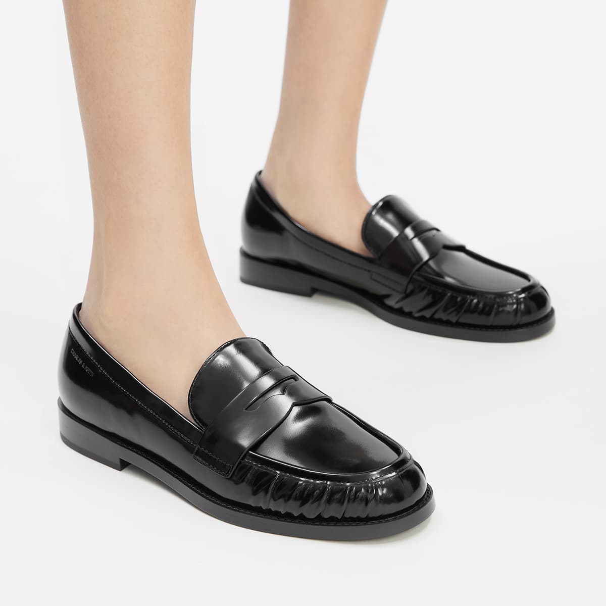 Лоферы CHARLES&KEITH Лоферы из искусственной кожи PU в деловом повседневном стиле с плоской подошвой 2,2 см, женские, Black Box/Бордовый - изображение 7