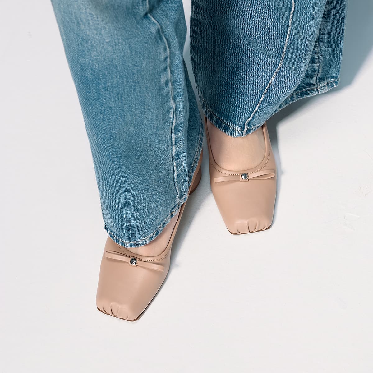 Туфли CHARLES&KEITH PU Балетки с квадратным носком и бантом на грубом каблуке 4см женские - изображение 4