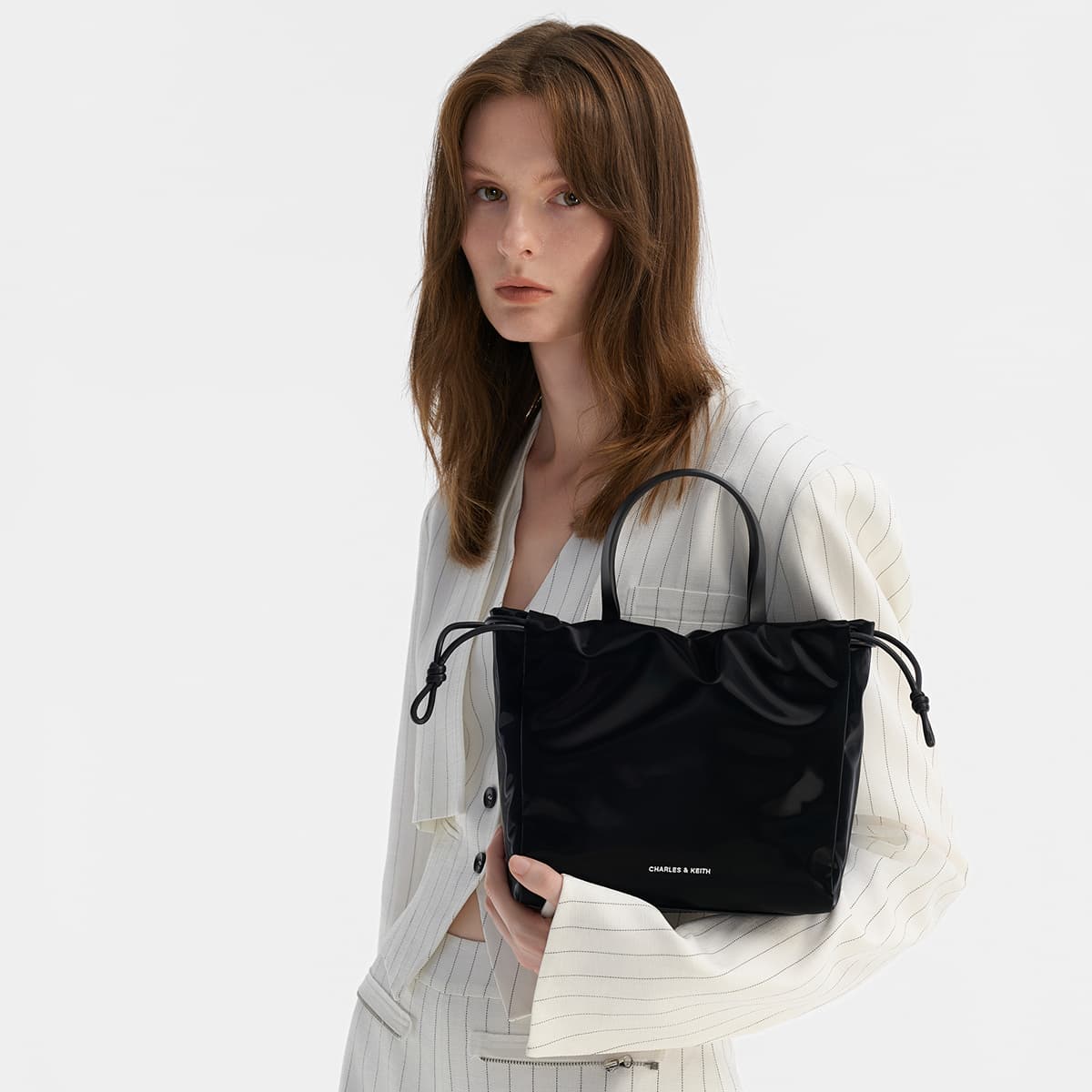 Сумка Charles & Keith Jet Black Tote - изображение 4