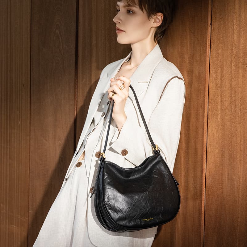 Мини-сумка PIERRE CARDIN Коровья кожа с синтетической кожей Сумка через плечо Женская Черный Экрю - изображение 4