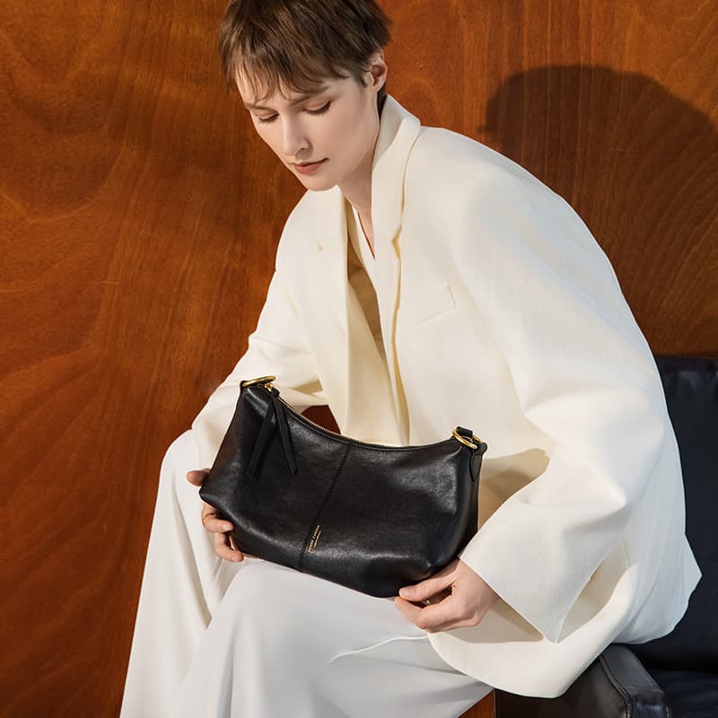 Мини-сумка PIERRE CARDIN Коровья кожа Сумка на плечо Сумки через плечо Обычный (стандартный) Женские Черный - изображение 3