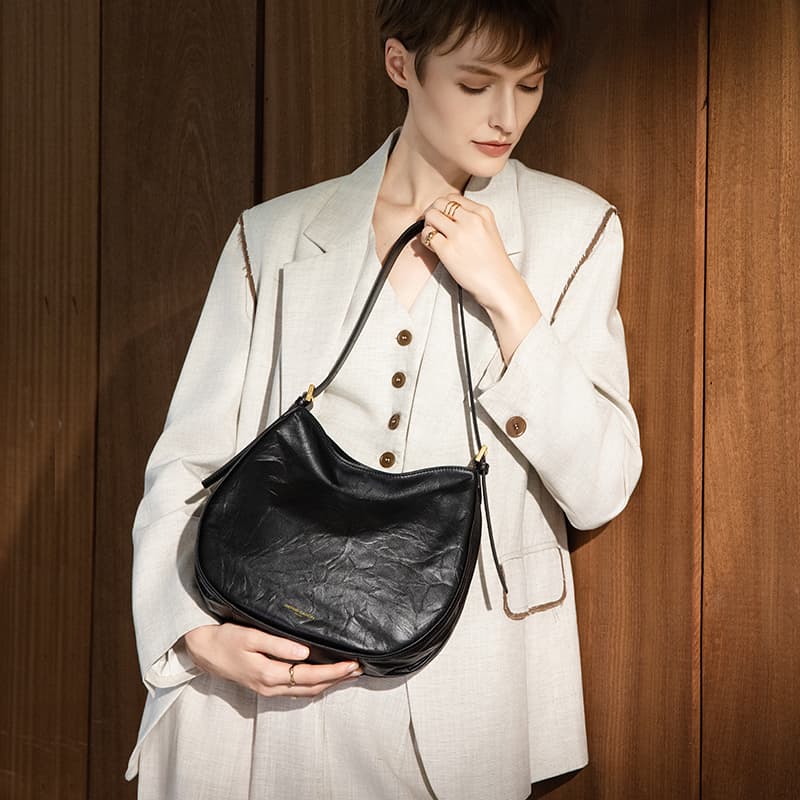 Мини-сумка PIERRE CARDIN Коровья кожа с синтетической кожей Сумка через плечо Женская Черный Экрю - изображение 2