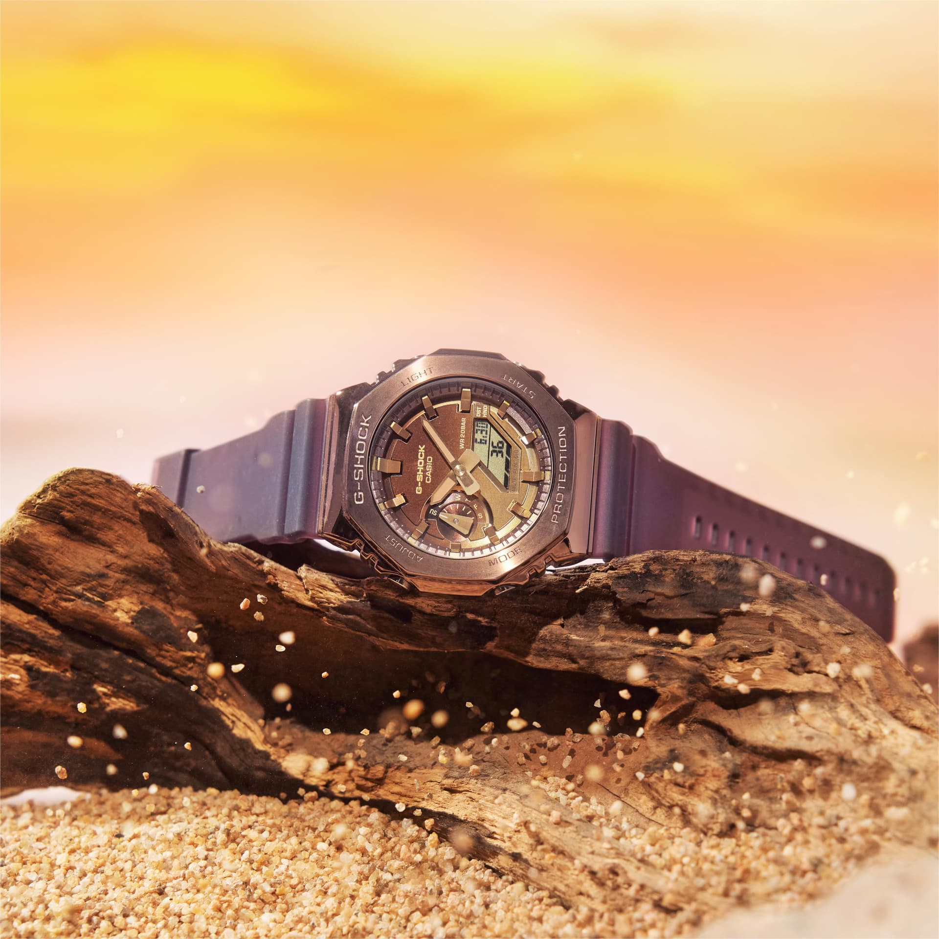 Часы CASIO G-SHOCK 44 GM-2100CL-5APR - изображение 3