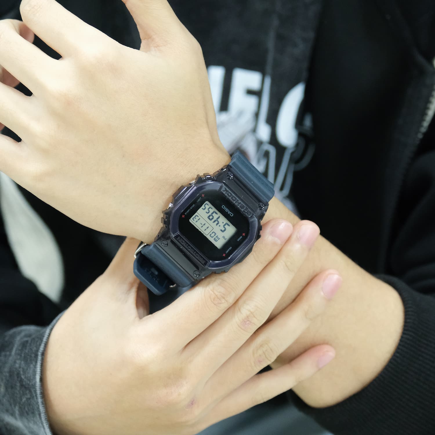 Часы CASIOG-SHOCK DW-5600NNJ-2PR - изображение 8