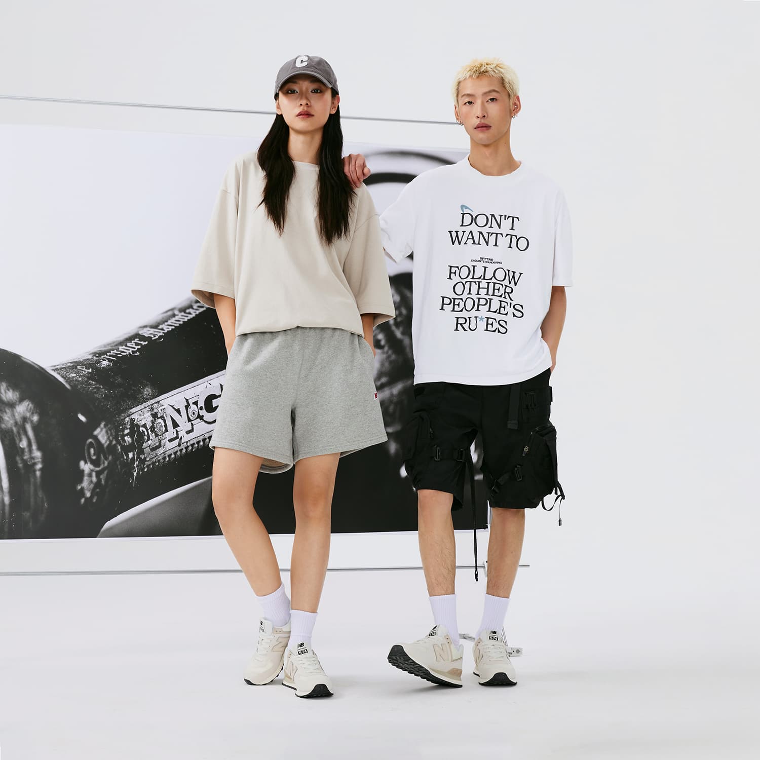 Кроссовки для бега New Balance 574 Off White Black - изображение 8