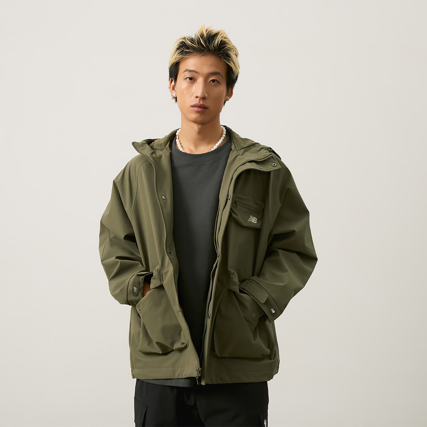 Куртка New Balance Куртка Унисекс Армейский Зеленый - изображение 3