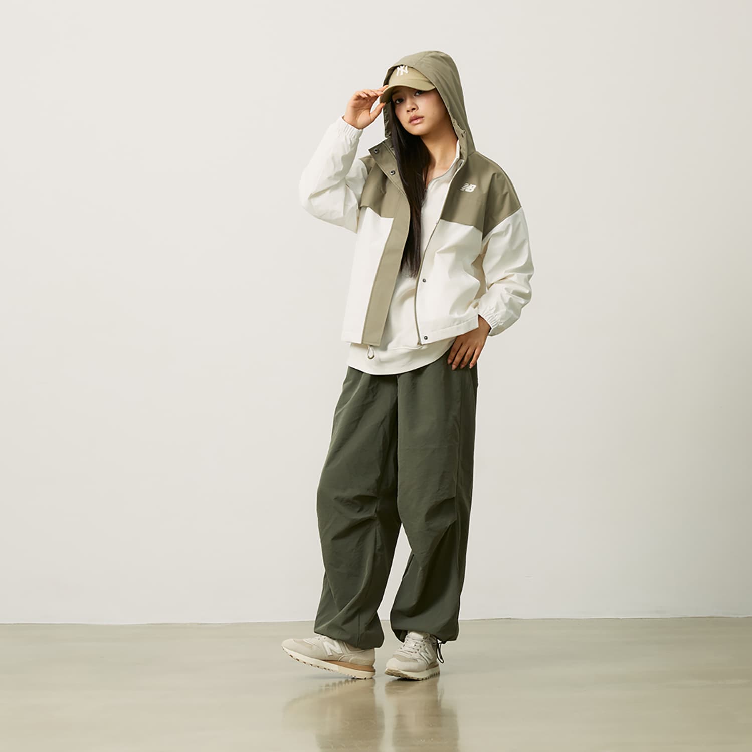 Куртка New Balance Куртка Женская Темно-дерево Коричневый - изображение 10
