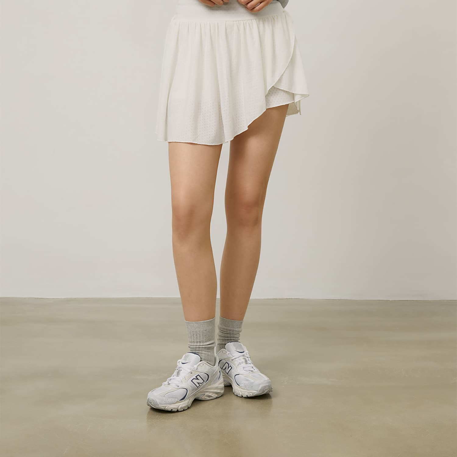 Кроссовки New Balance 530 White Grey - изображение 12
