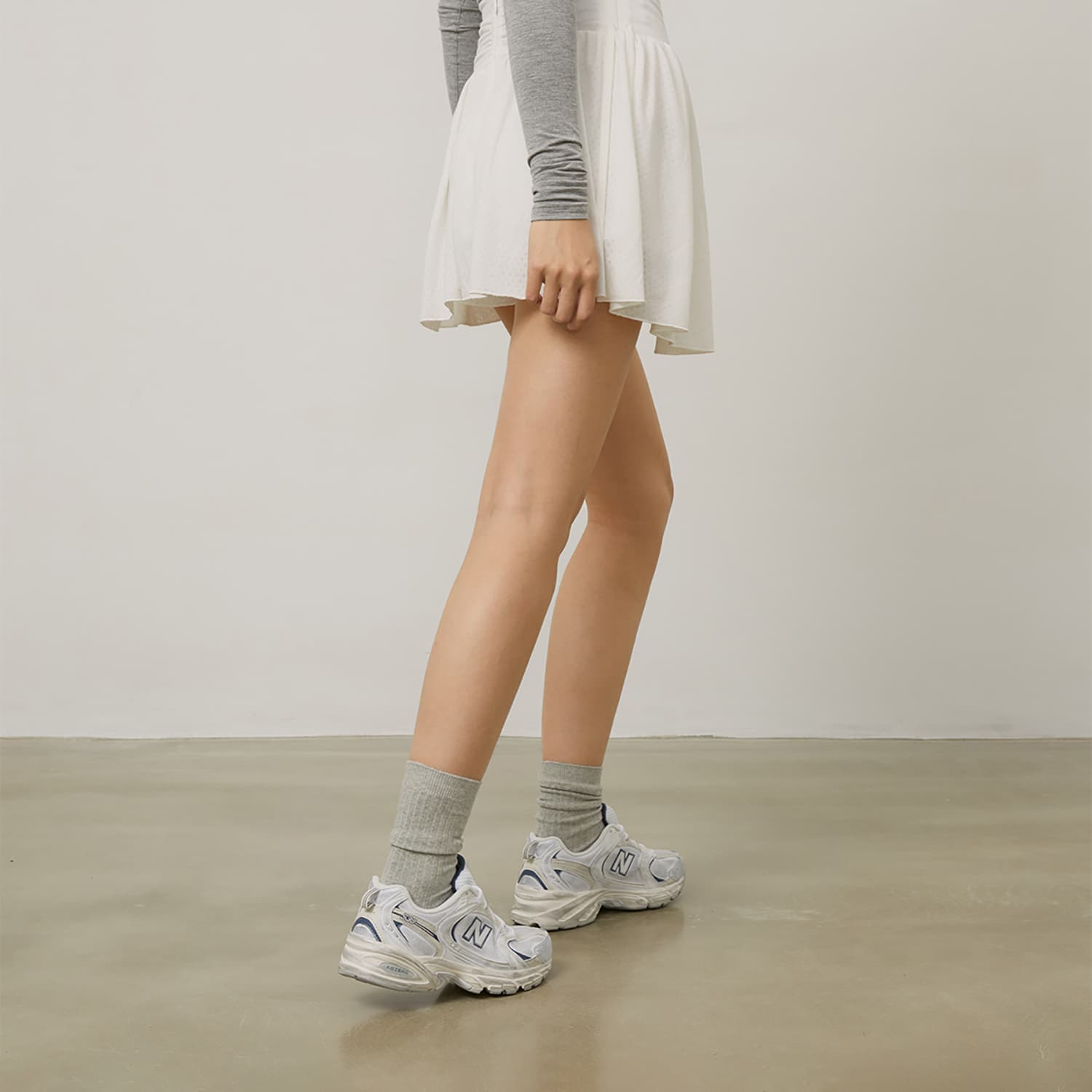 Кроссовки New Balance 530 White Grey - изображение 11