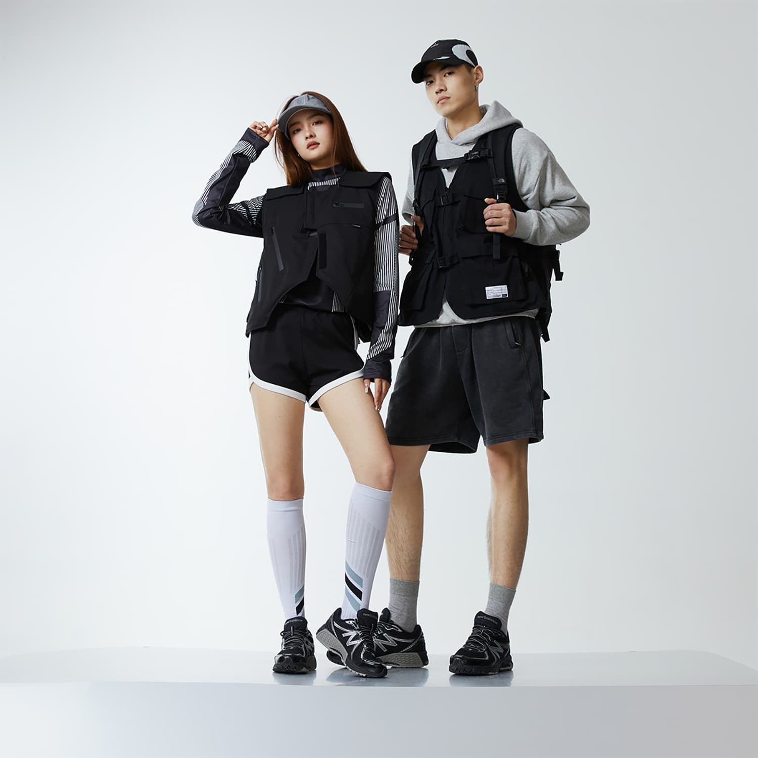 Кроссовки для бега New Balance 860 Black White - изображение 11