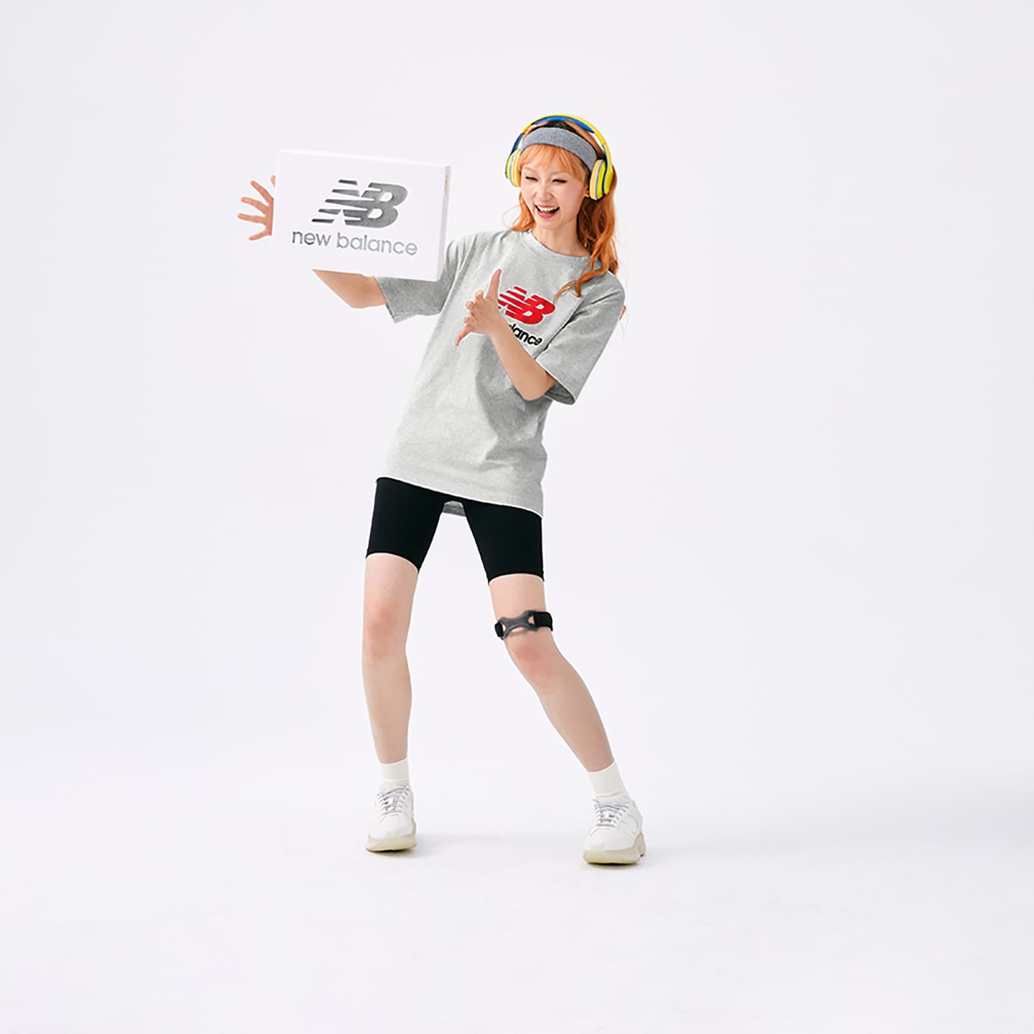 Футболка New Balance SS25 T Рубашка Унисекс Светло-Серый - изображение 4