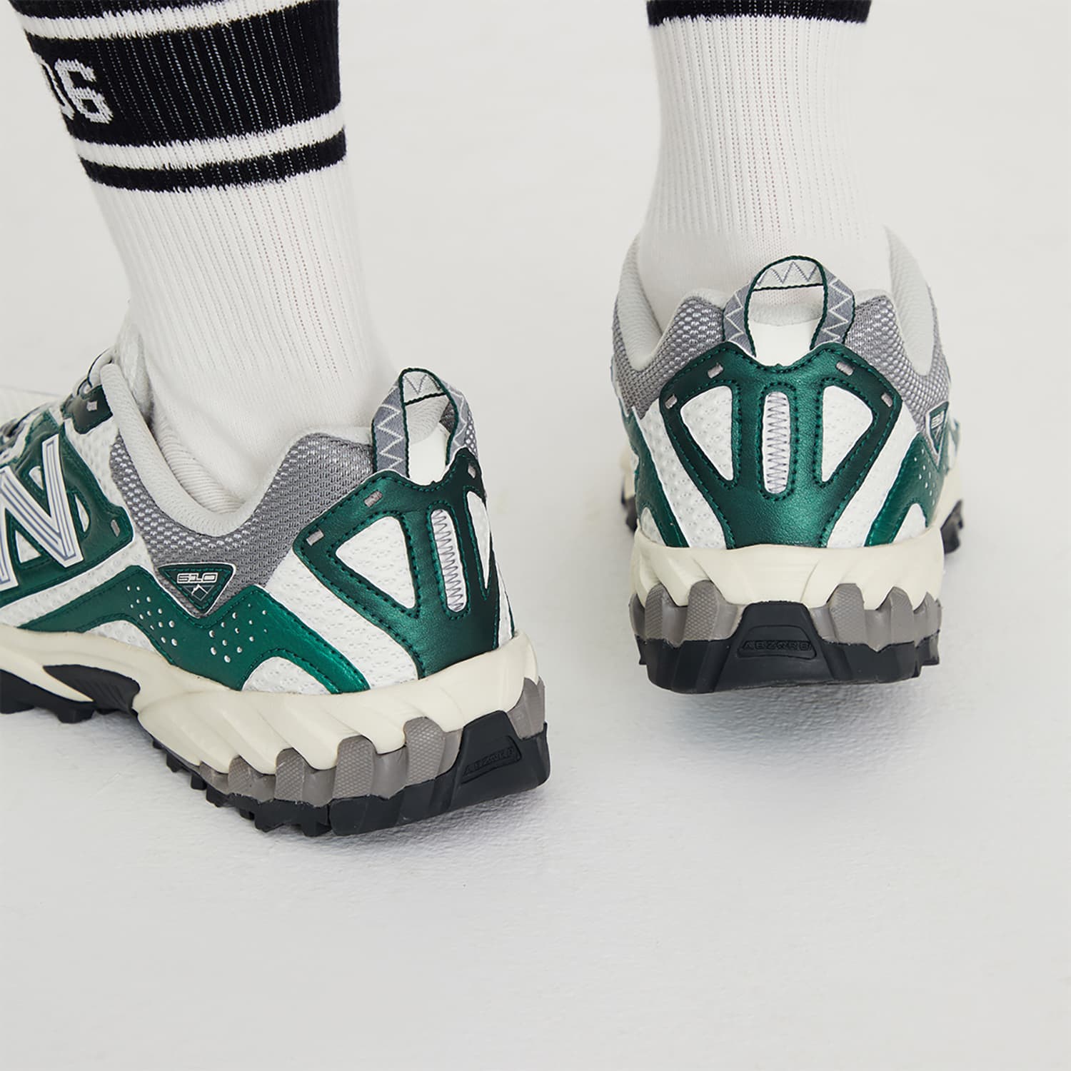 Кроссовки New Balance 610T Green - изображение 10