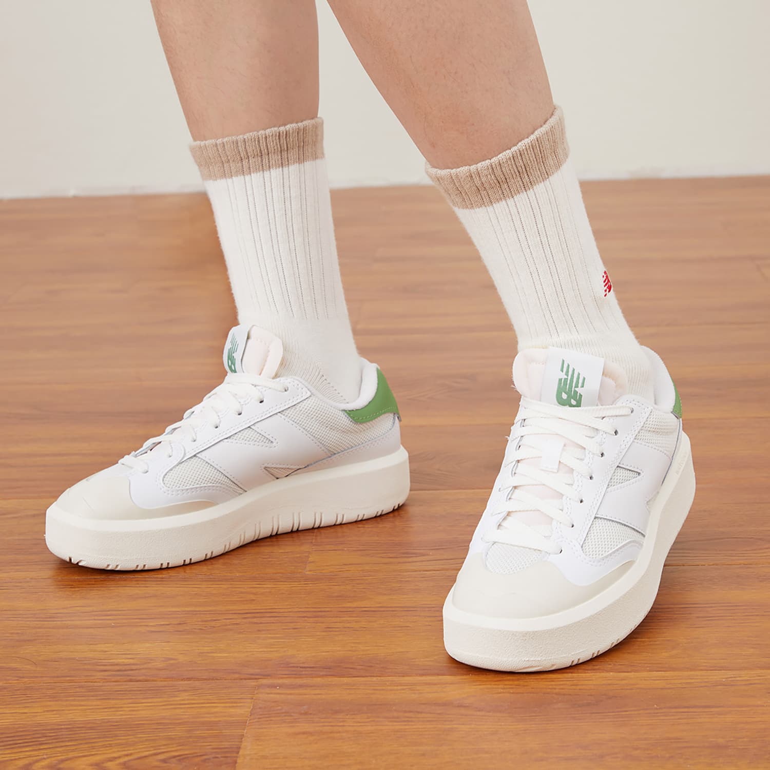 Кроссовки New Balance 302 White Green - изображение 9
