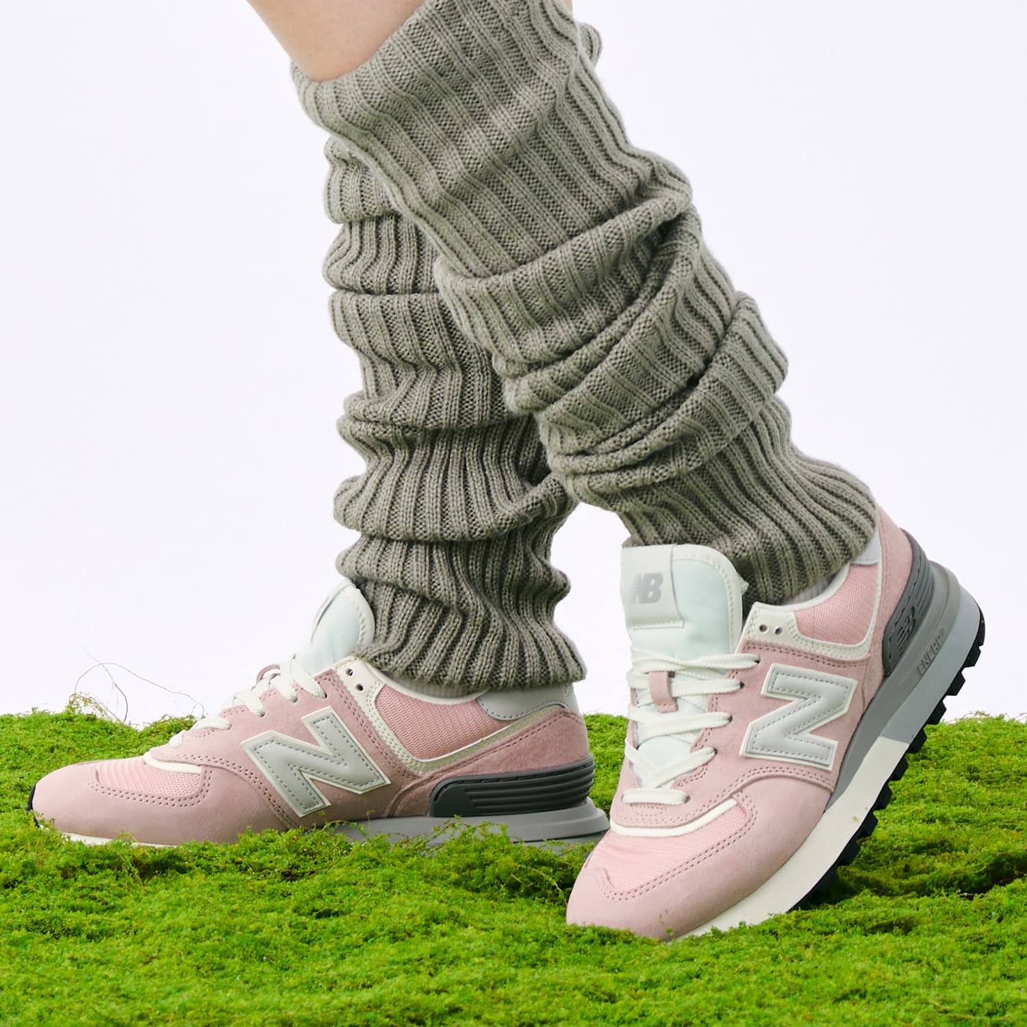 Кроссовки для бега New Balance 574 Valentine's Day Edition Pink - изображение 7