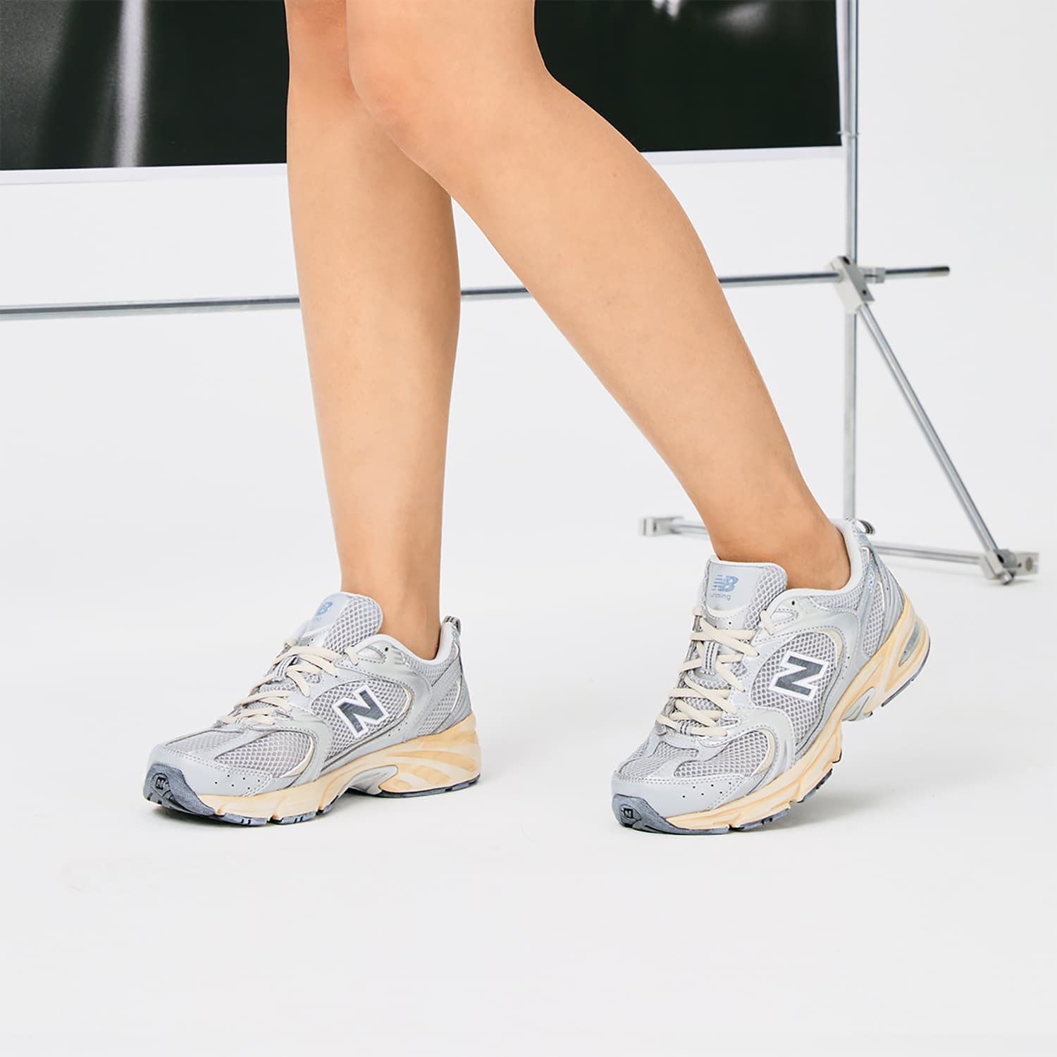 Кроссовки для бега New Balance 530 Silver - изображение 11