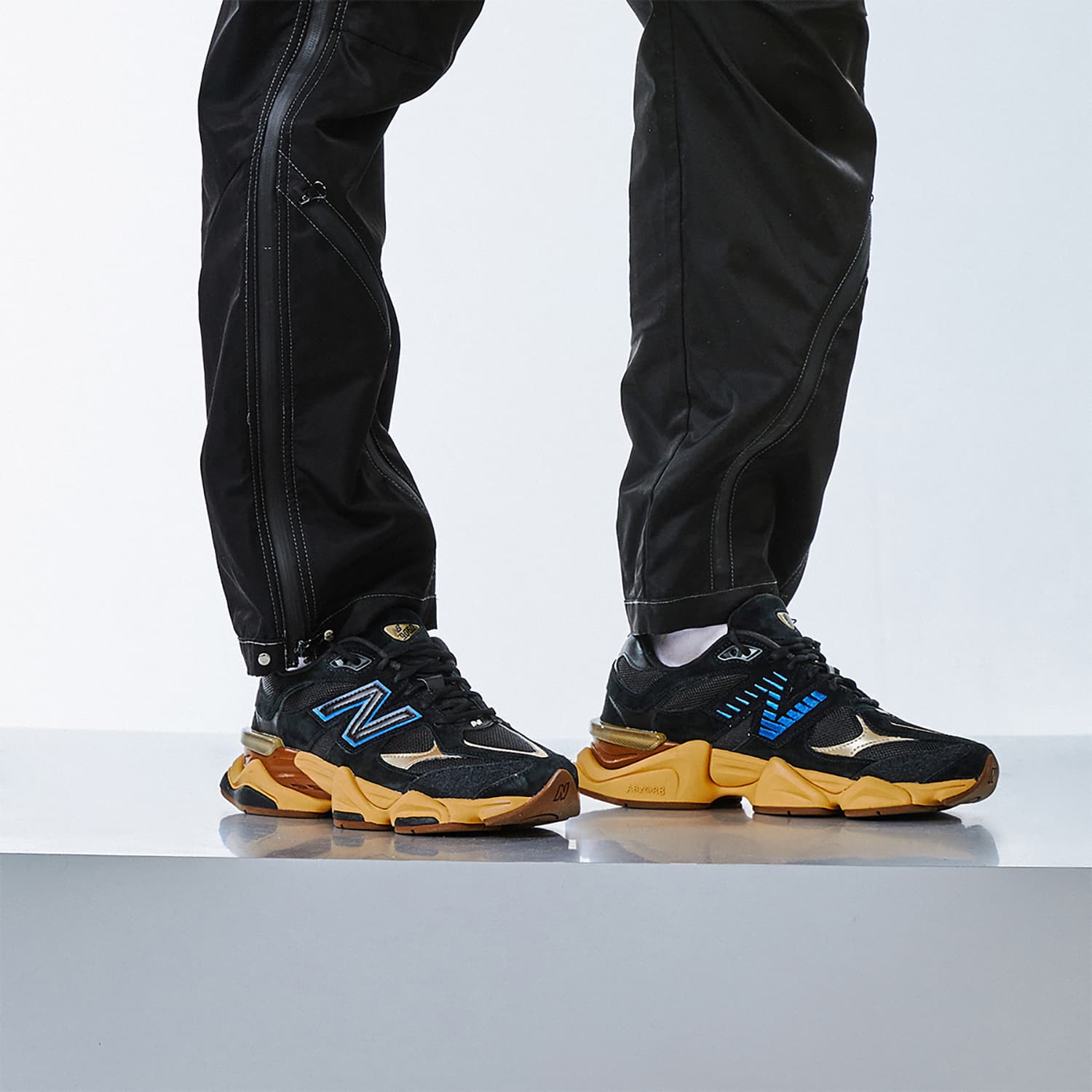 Кроссовки New Balance 9060 Black Yellow - изображение 11