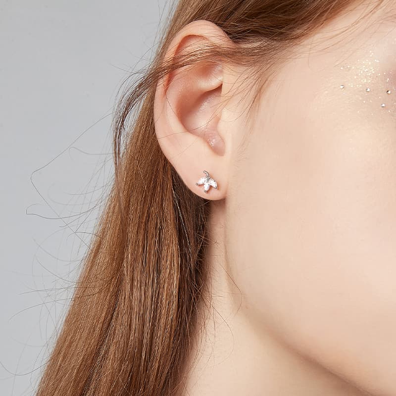 Серьги HMZ Серьги-гвоздики с синтетическим кубическим цирконием женские - изображение 5