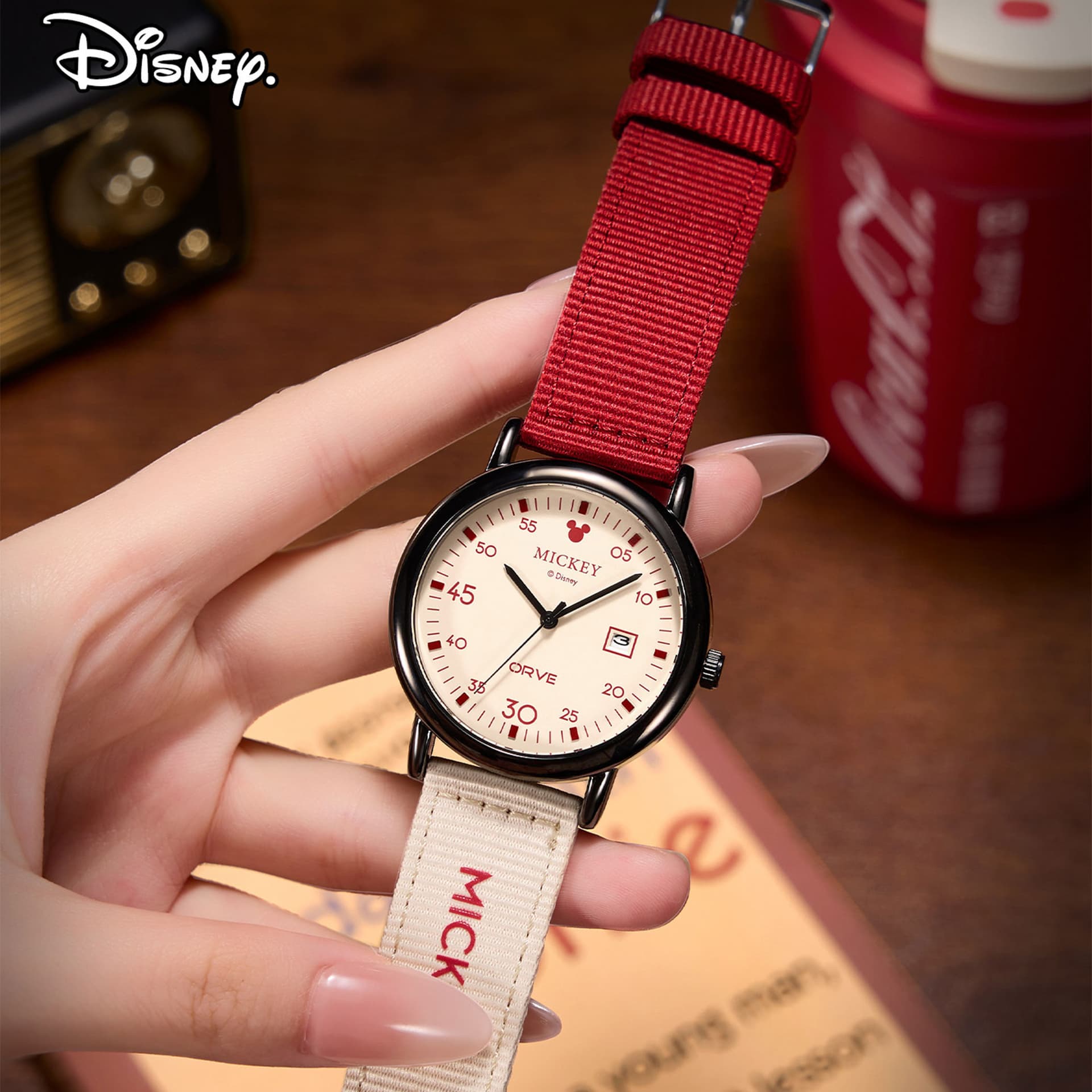 Часы Disney Mickey Коллекция Кварцевый механизм Нейлоновая шнуровка Часы Унисекс Бежевый циферблат - изображение 2