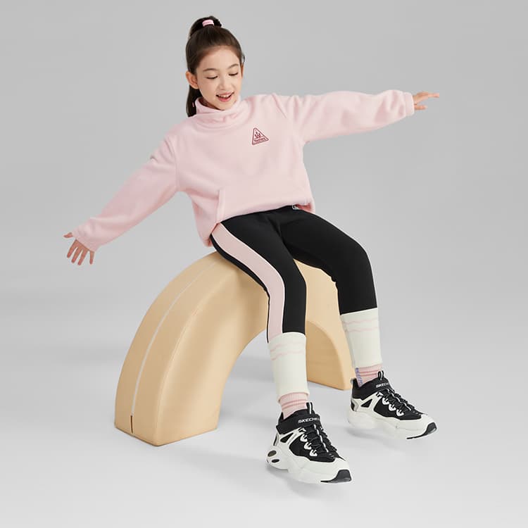 Кроссовки Skechers Kids Meteor с флисовой подкладкой на липучке универсальные удобные устойчивые к истиранию термические - изображение 3