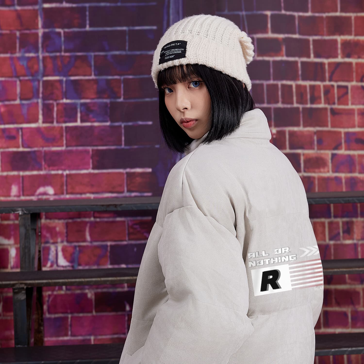 Зимняя куртка пуховик BOBBY ABLEY LOGO - изображение 4