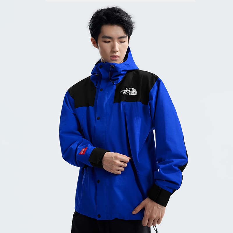 Демисезонная куртка THE NORTH FACE LOGO FW24 ICON - изображение 4