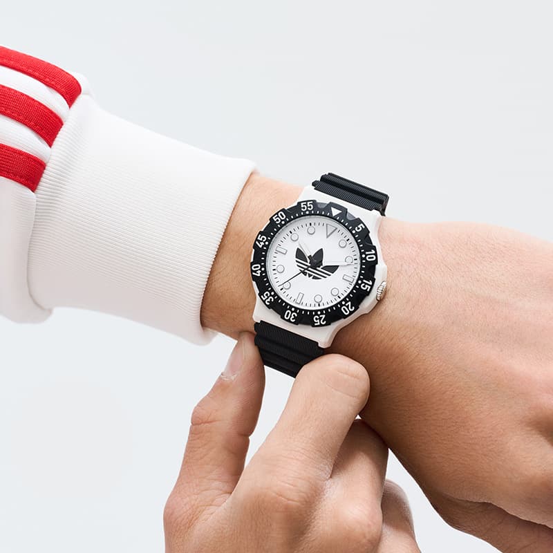 Механические часы adidas Originals Quartz Watch 40mm White Dial - изображение 6