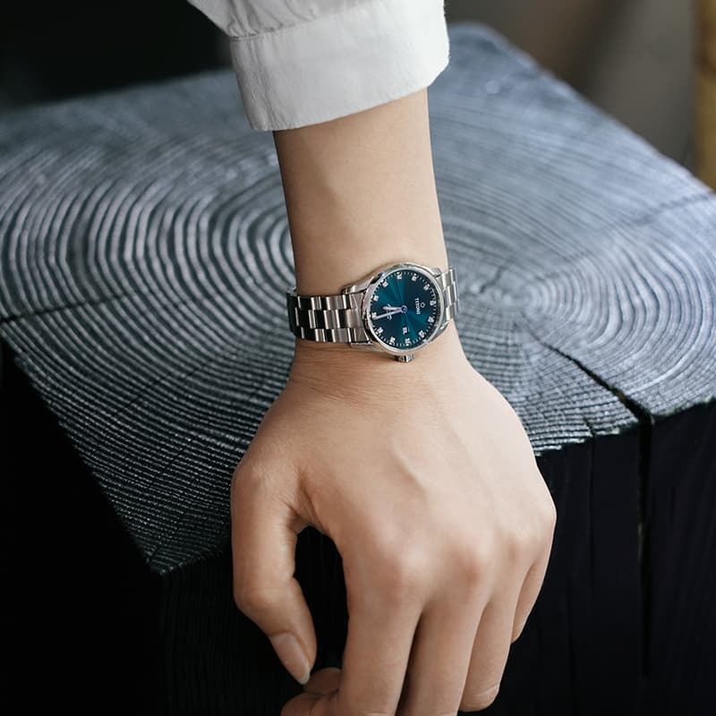 Часы TITONI 29mm 23743 S-682 - изображение 4