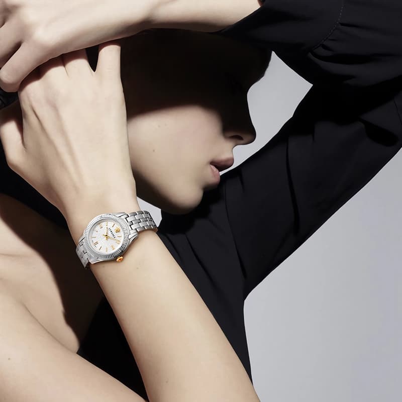 Механические часы Versace VE6C00423 - изображение 4