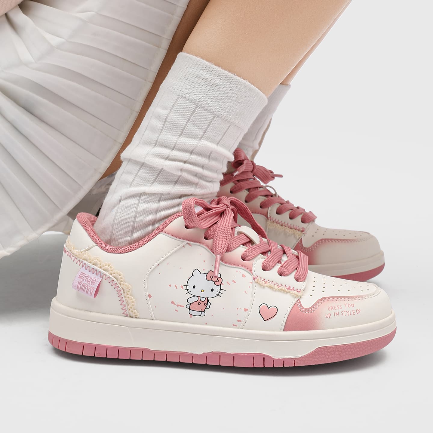Кроссовки Sanrio Противоскользящая Износостойкая Легкая Увеличивающая Высоту Низкие Кеды для Скейтбординга Женские - изображение 4
