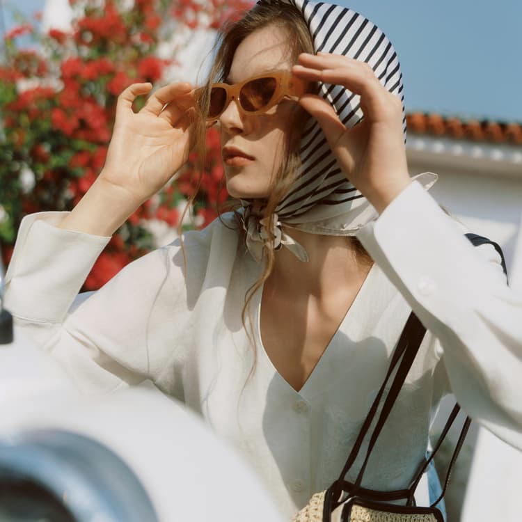 Блузка ELLE Белые Женские Рубашки - изображение 6