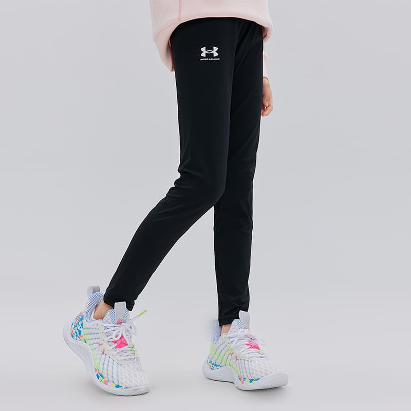 Under Armour logo - изображение 3