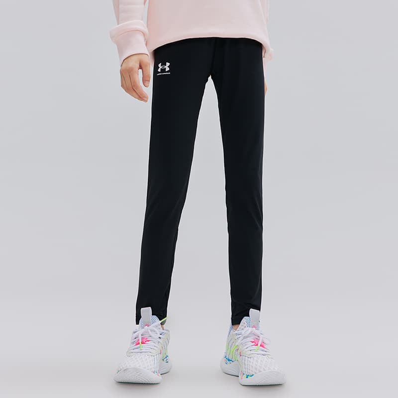Under Armour logo - изображение 10