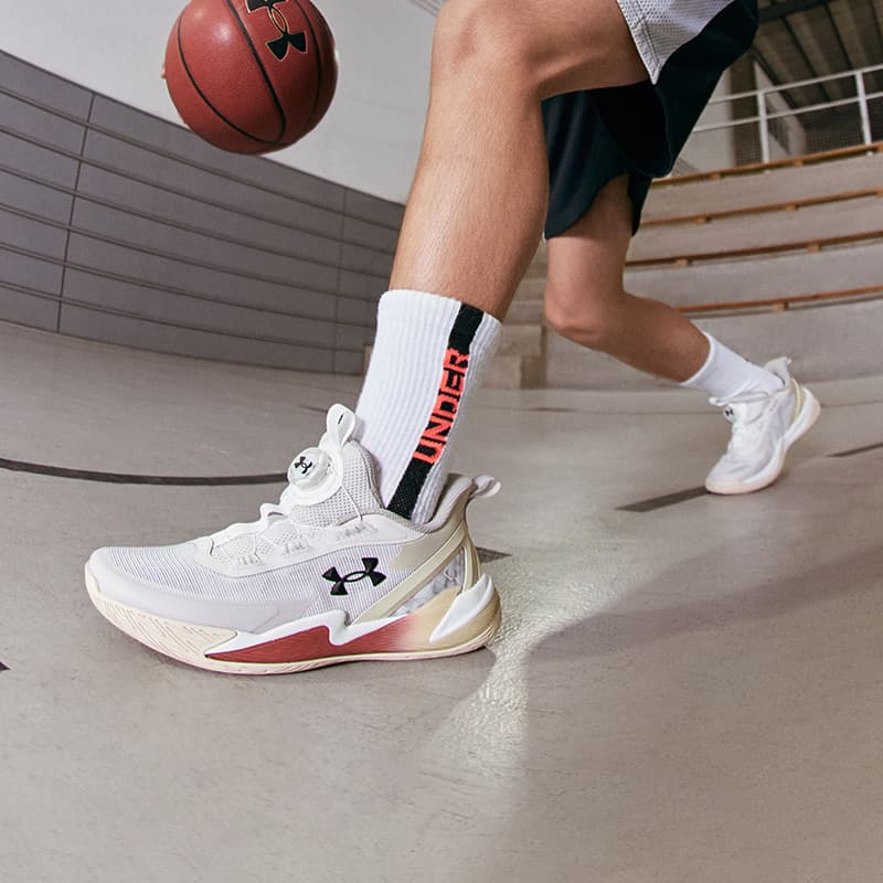 Кроссовки для баскетбола Under Armour Basketball Collection Баскетбольные кроссовки для детей - изображение 5