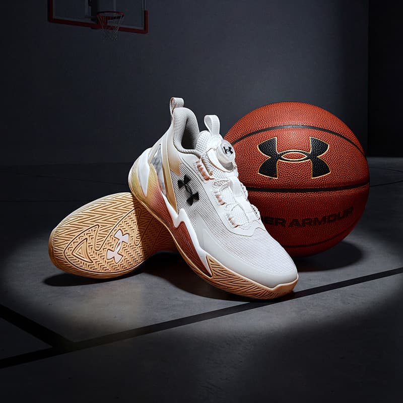 Кроссовки для баскетбола Under Armour Basketball Collection Баскетбольные кроссовки для детей - изображение 2