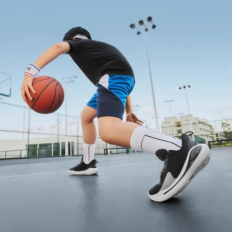 Кроссовки для баскетбола Under Armour Низкие Детские Баскетбольные Кроссовки Черные Подростковые - изображение 7
